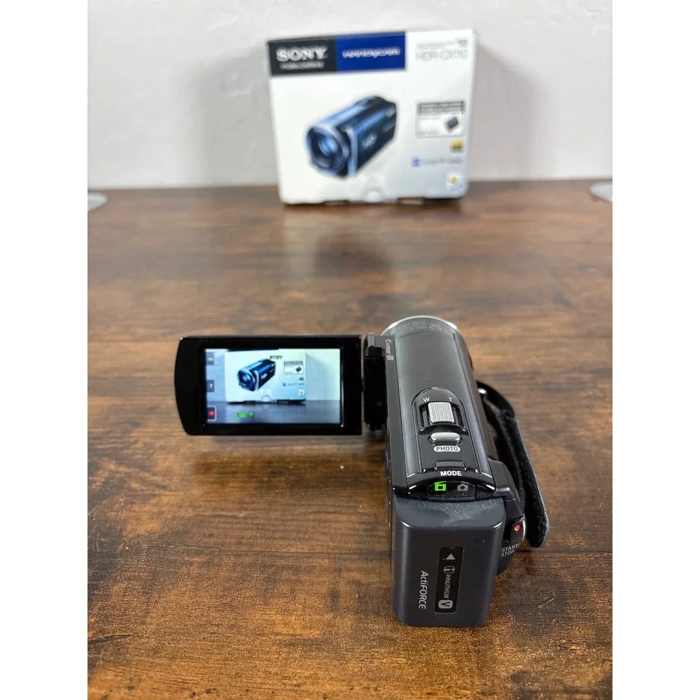 Sony Handycam HDR-CX110 Black Digital HD Video Camera Recorder 25x Optical Zoom